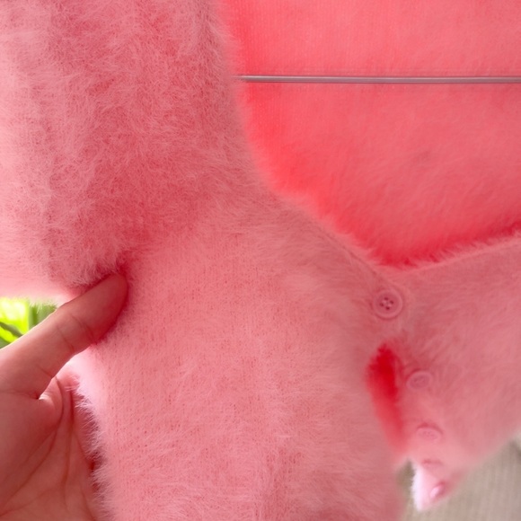 2bellas Pink Fuzzy Button-Up Cardigan short sleeve - Picture 3 of 5
